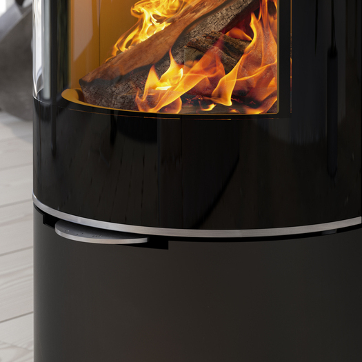 Manual air control of the PILAR wood stove