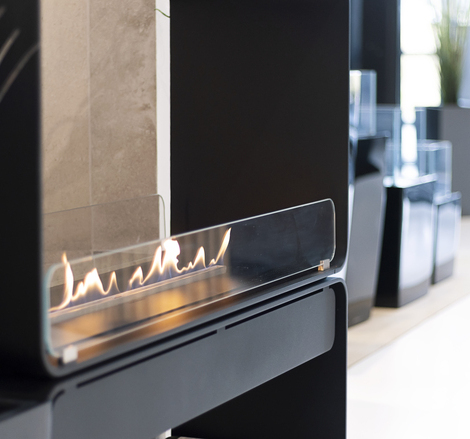 Flame of the Austin bioethanol burner